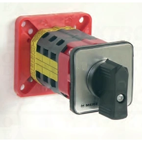 Paketinis jungiklis 32A, 3P, 1-0-2, 7,5kW 151014-300